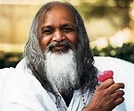 Maharishi Mahesh Yogi Biography - Maharishi Mahesh Yogi Childhood, Life ...