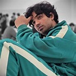 《魷魚遊戲》苦命善良移工「阿里」33歲印度演員 崔帕西阿努潘！韓國苦熬10年出頭天，網盛讚演技超群！