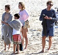 Simon Baker returns from Hollywood for family fun at the beach | Daily ...