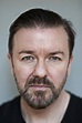 Ricky Gervais - Biografía, mejores películas, series, imágenes y ...