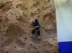 西貢戶外康樂中心-第一次玩攀石 - YouTube