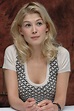 Imagen - Rosamund Pike.jpg | Cinepedia | FANDOM powered by Wikia