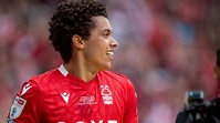 Brennan Johnson signs new Nottingham Forest contract - BBC Sport