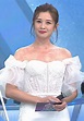 香港小姐2023︱麥美恩胸口發紅令人憂心 當事人6字解釋兼爆「元兇」 | 影視娛樂 | 新假期