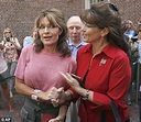 Sarah Palin bumps into her double as One Nation tour rolls into Boston ...