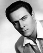 20 Portraits of a Young and Handsome Christopher Plummer in the 1950s ...