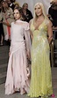 Donatella Versace y su hija Allegra Beck llegando a la gala en el Museo ...