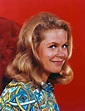40 Glamorous Photos of Elizabeth Montgomery in the 1960s and Early ...
