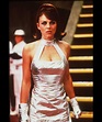 Elizabeth Hurley stars in the movie Austin Powers in 1997 | Liz Hurley ...