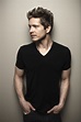 Biography - The Official Website of Actor Matt Czuchry