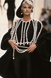 Linda Evangelista - Chanel Fall 1991 | Fashion, Supermodels, Linda ...