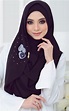 Pin by Nik Abdul Rahman Fathil bin Da on Hijab fashion | Gaya hijab ...