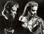 Investigate Past Productions of Hamlet | Shakespeare Learning Zone