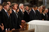 Funeral Honors Kennedy's Legacy - Photo 3 - CBS News