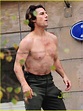 Tom Cruise: Shirtless Stunts for M:I 4!: Photo 2485255 | Shirtless, Tom ...