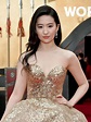 Cantiknya Bintang Mulan Liu Yifei Bak Princess Saat Premier Film
