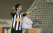 Guilherme celebra vitória sobre Goiás e dois primeiros gols no Brasileirão | globoesporte.com