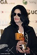 Michael Jackson Won MTV Legend Award In 2006 - Michael Jackson Official ...