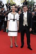 Carole Bouquet et son compagnon Philippe Sereys de Rothschild - Montée ...