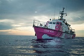Künstler Banksy spendet ein Schiff für deutsche Seenotrettung - Blick