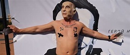 Navalny Supporters Get Tattoos, Don Putin Masks In Protest Ahead Of ...