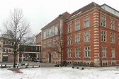 Helene-Lange-Schule-c-wikipedia-AxelHH - Wiesbaden lebt