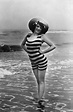 Beach Flappers – 31 Gorgeous Vintage Photos of Fashionable Girls in ...