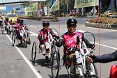 超敬佩！「手搖自行車」身障騎士拚環台 征服台灣四極點 | 生活 | NOWnews今日新聞