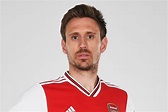 Nacho Monreal has signed new one-year Arsenal deal with option of ...