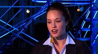 Alexis Knapp 'Pitch Perfect' Interview! - YouTube