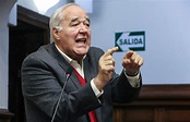 Víctor Andrés García Belaunde es el congresista con mayor aprobación