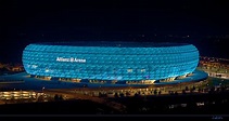 Allianz Arena @ night Foto & Bild | architektur, architektur bei nacht ...