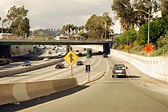 5 Best Practices for Safe Freeway Driving - Valley Driving School