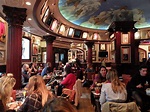 An insider’s guide to: The Hard Rock Cafe Rome - Testaccina