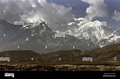 Afganistán oriental de las Montañas Blancas de la provincia de ...