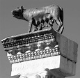 Statua Perfetta Del LUPO Di CAPITOLINE Con I Gemelli Romulus E Rem ...