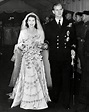 Royal Wedding Rewind: (Then) Princess Elizabeth and Lieutenant Philip ...