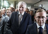 Horst Seehofer schwingt sich in der Bamf-Affäre zum Chefaufklärer auf