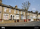 Victorian terraced houses london fotografías e imágenes de alta ...