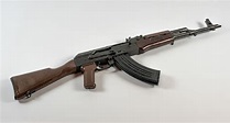 Sturmgewehr "Kalaschnikow AK-47" | DDR Museum Berlin