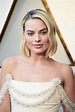 Margot Robbie – Oscars 2018 Red Carpet • CelebMafia