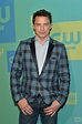 John Barrowman ('Arrow') en los Upfronts 2014 de The CW: Fotos - FormulaTV