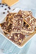 Easy Graham Cracker Toffee - everyone goes crazy for this Christmas ...