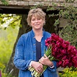 Sarah Raven's guide to growing a cut flower patch | Ideal Home