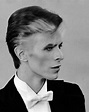 David Bowie at the 1975 Grammy Awards | Most Memorable Grammy Beauty Looks