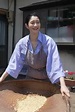 Actor Koyuki and the Fermenting Master, Grandma (Séries) S01 E04 ...