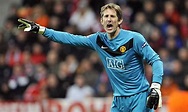 Edwin van der Sar available in FIFA Ultimate Team