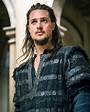 Alexander Dreymon as Uhtred of Bebbanburg in "The Last Kingdom" Season ...