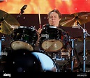 Drummer Matt Chamberlain, seen here performing with Soundgarden at ...