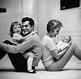 Beautiful Pics of Tony Curtis at Home With His Wife Janet Leigh and ...